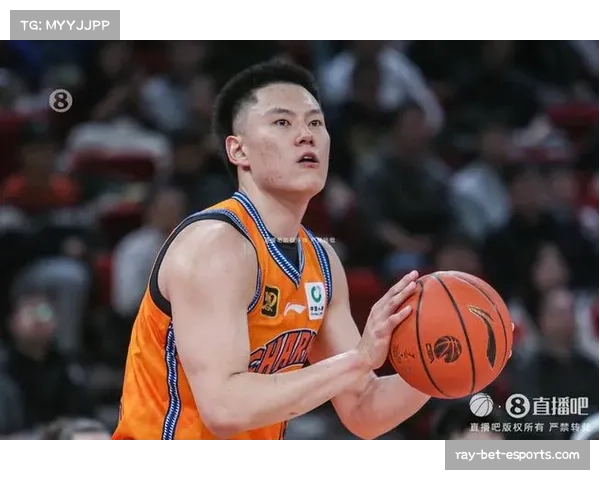 李弘权李添荣成上海双子星 场均合砍30.3分表现亮眼 李弘权李添荣成上海双子星 场均合砍30.3分表现亮眼