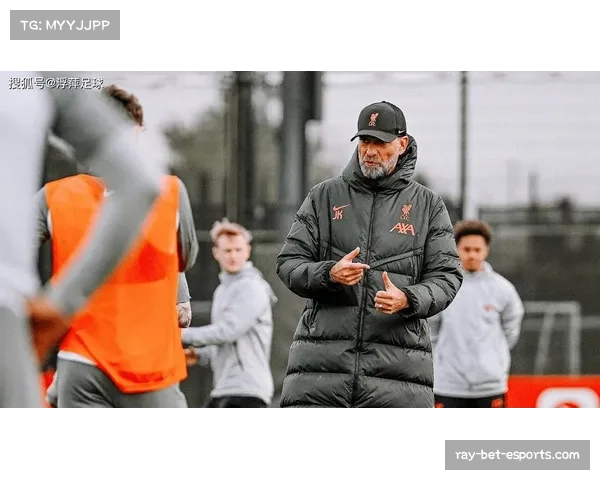 利物浦主场遭热刺绝平，克洛普六十四分钟连换三人调整未果